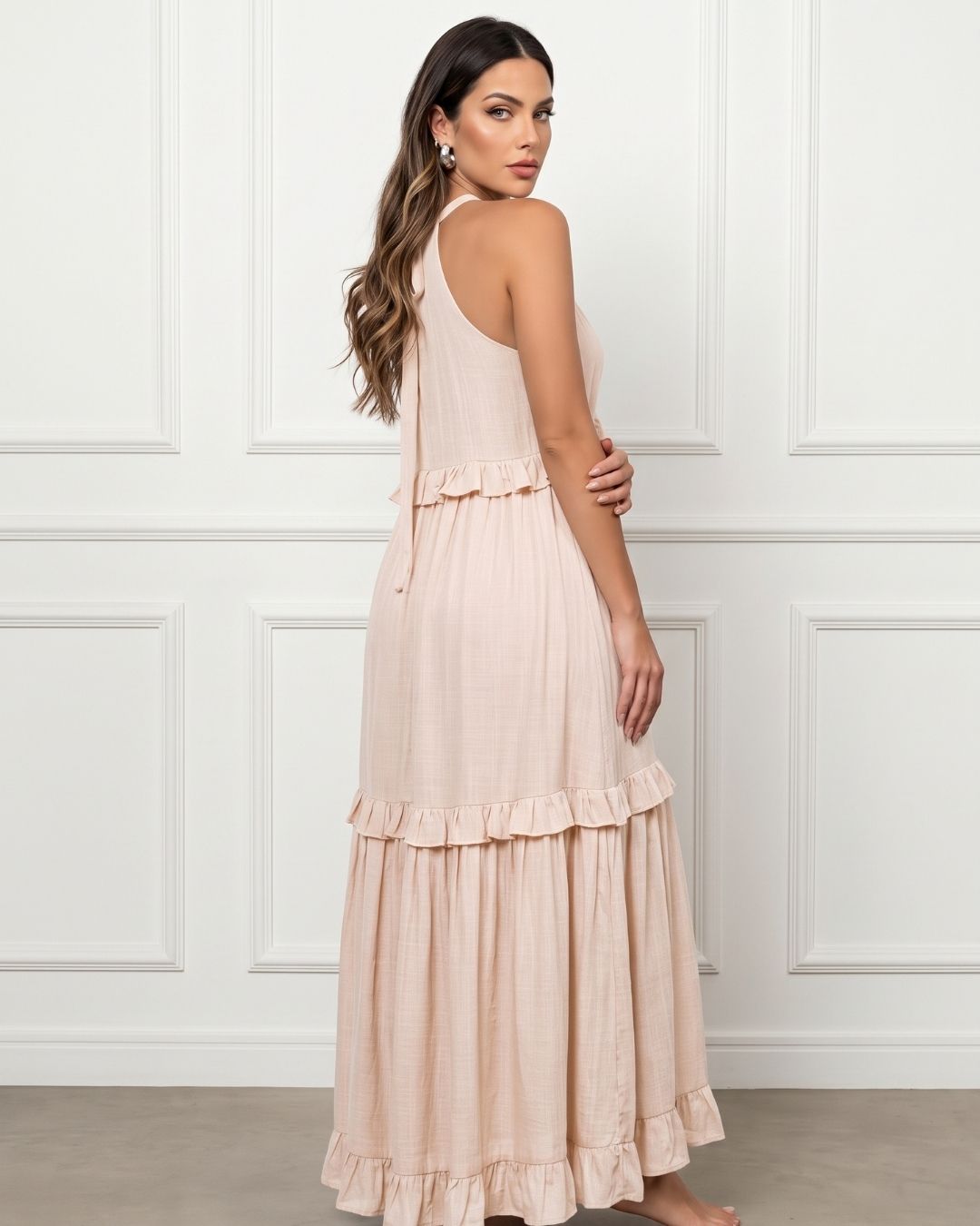 Vestido Longo Soltinho Com Babados E Saia Em Camadas