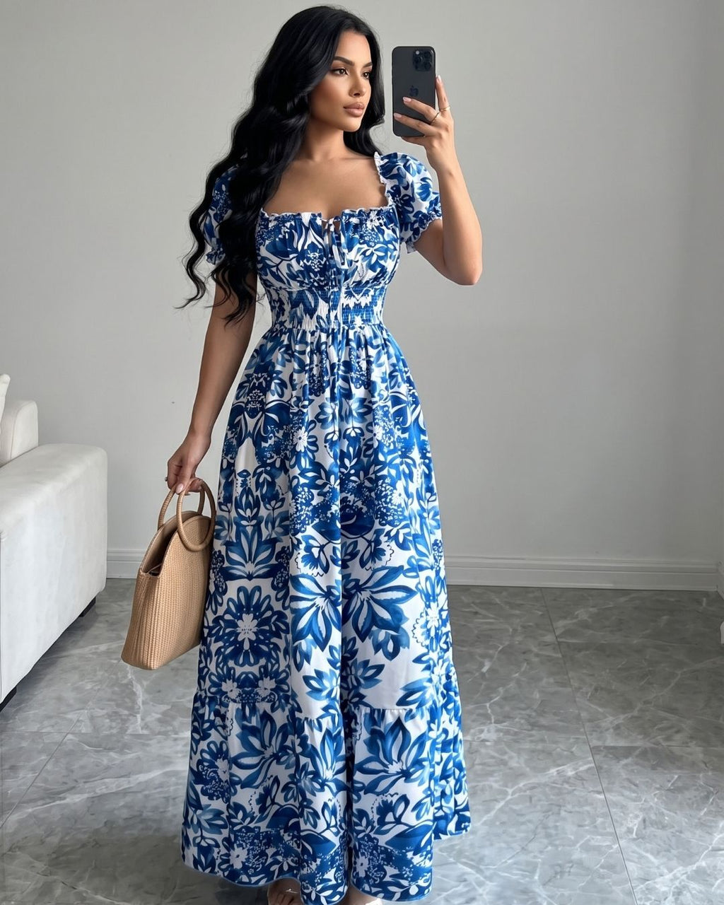 Vestido Longo Floral Com Lastex E Decote Quadrado