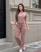 Conjunto Blusa Manga Curta E Calça Reta Com Bolsos Casual