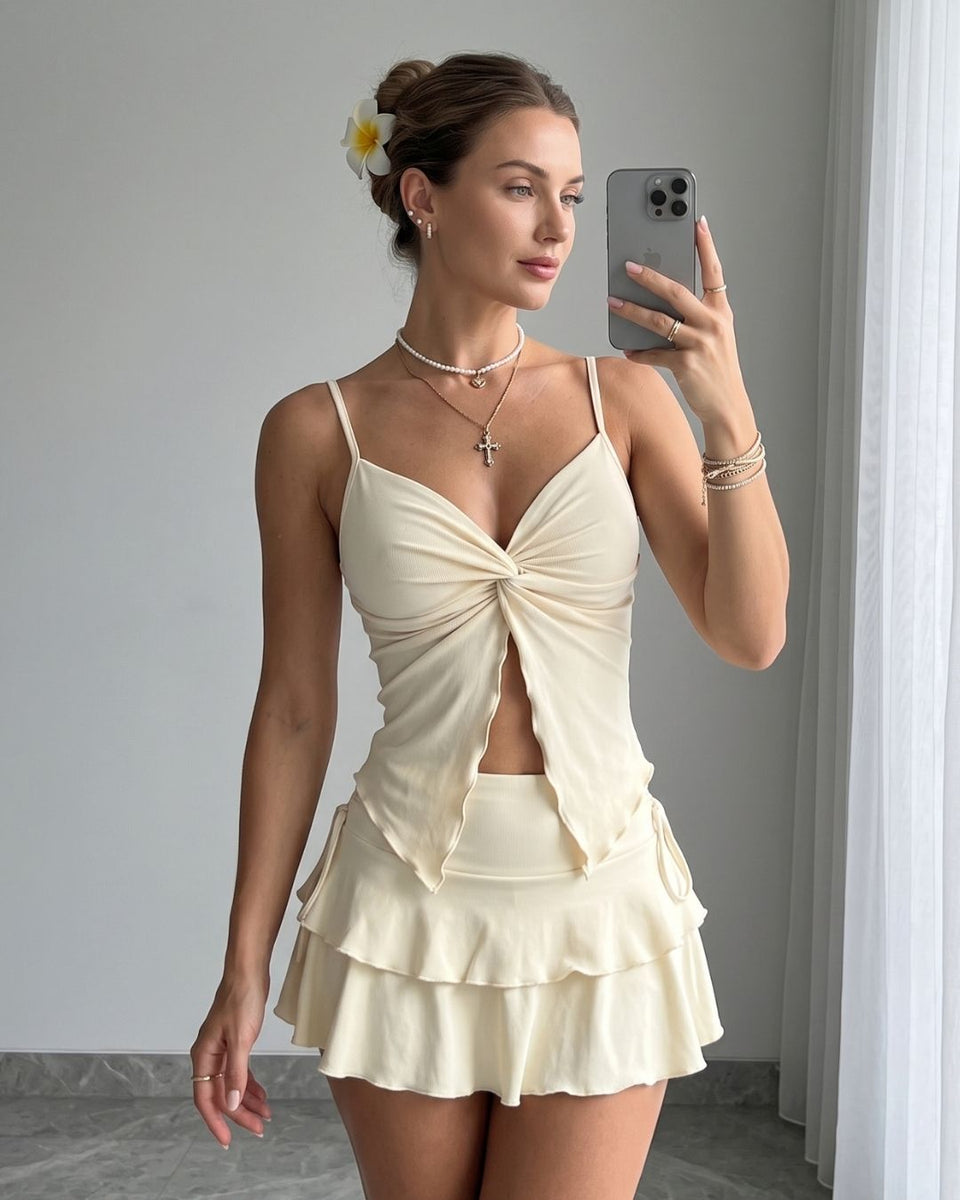 Conjunto Blusa Cropped Franzida E Saia Curta Com Babados