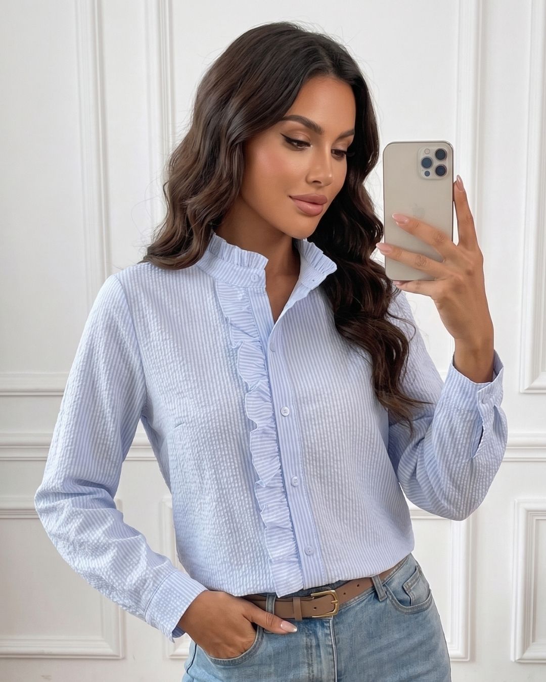 Camisa Feminina Com Babados Frontais E Manga Longa