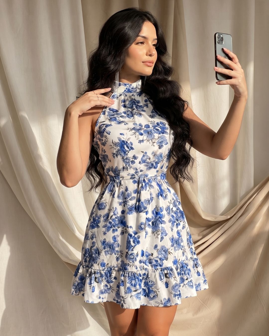 Vestido Curto Evasê Gola Alta Com Faixa E Estampa Floral