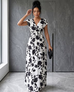 Vestido Longo Floral Com Decote Transpassado E Cintura Marcada