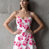 Vestido Curto Evasê Decote V Alça Fina Estampado Floral
