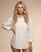 Camisa Feminina Oversized Com Bolso Frontal E Botões