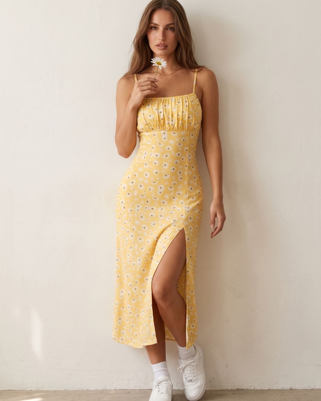Vestido Midi Justo Alça Fina Com Fenda Estampado Floral