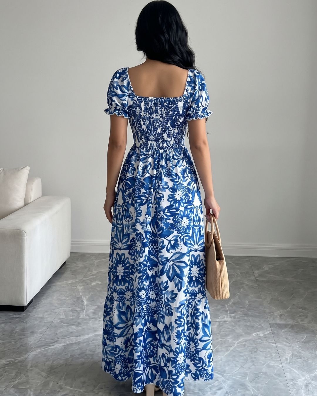 Vestido Longo Floral Com Lastex E Decote Quadrado