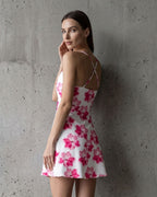 Vestido Curto Evasê Decote V Alça Fina Estampado Floral