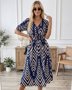 Vestido Midi Estampado Transpassado Com Cintura Marcada