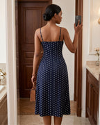 Vestido Midi Acinturado Alça Fina Com Fenda Poá Elegante
