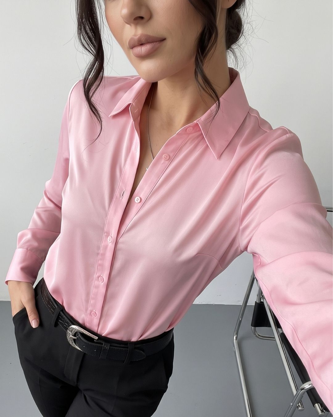 Camisa Feminina Social Manga Longa Com Caimento Elegante