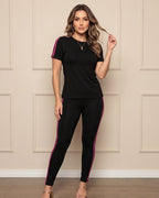 Conjunto Blusa Manga Curta E Calça Legging Com Faixas Laterais