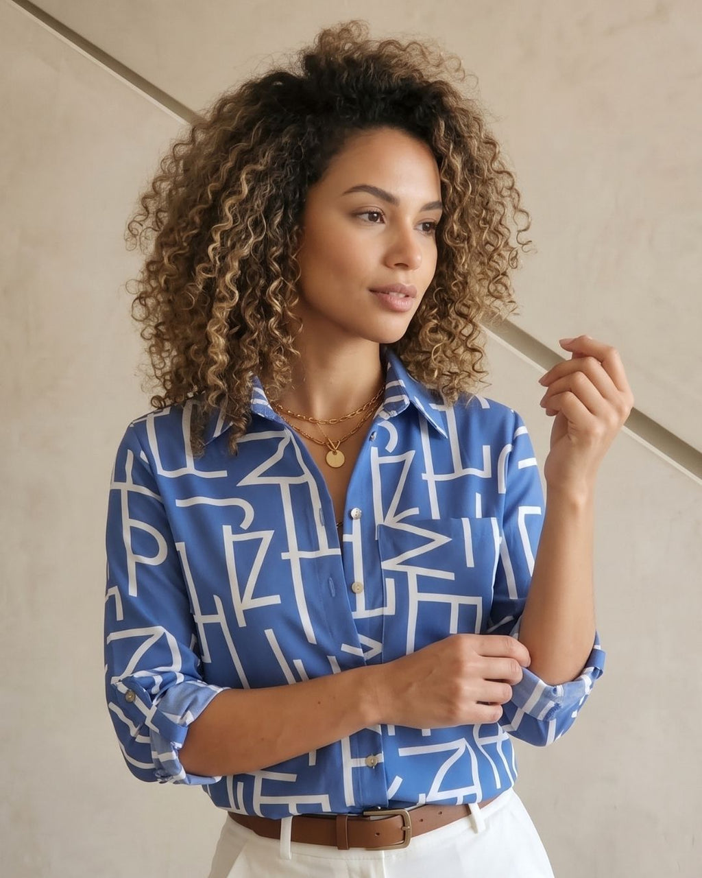 Camisa Feminina Estampada Abstrata Com Manga 3/4