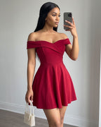 Vestido Curto Ombro A Ombro Com Decote Transpassado