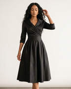 Vestido Midi Rodado Com Gola Lapela E Decote Transpassado