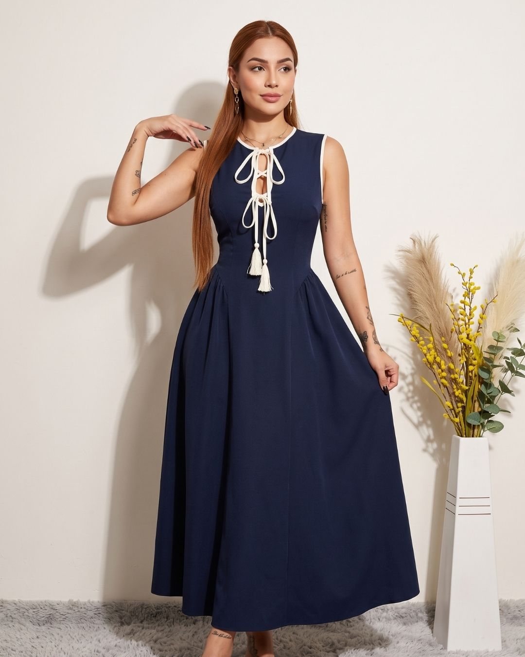 Vestido Midi Evasê Com Laço Frontal E Decote Redondo