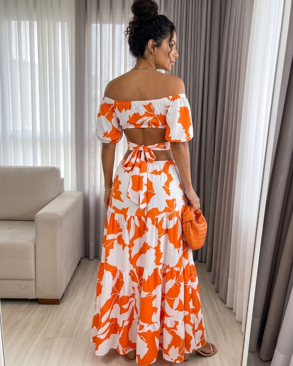 Vestido Longo Ombro A Ombro Com Recortes E Babados Floral