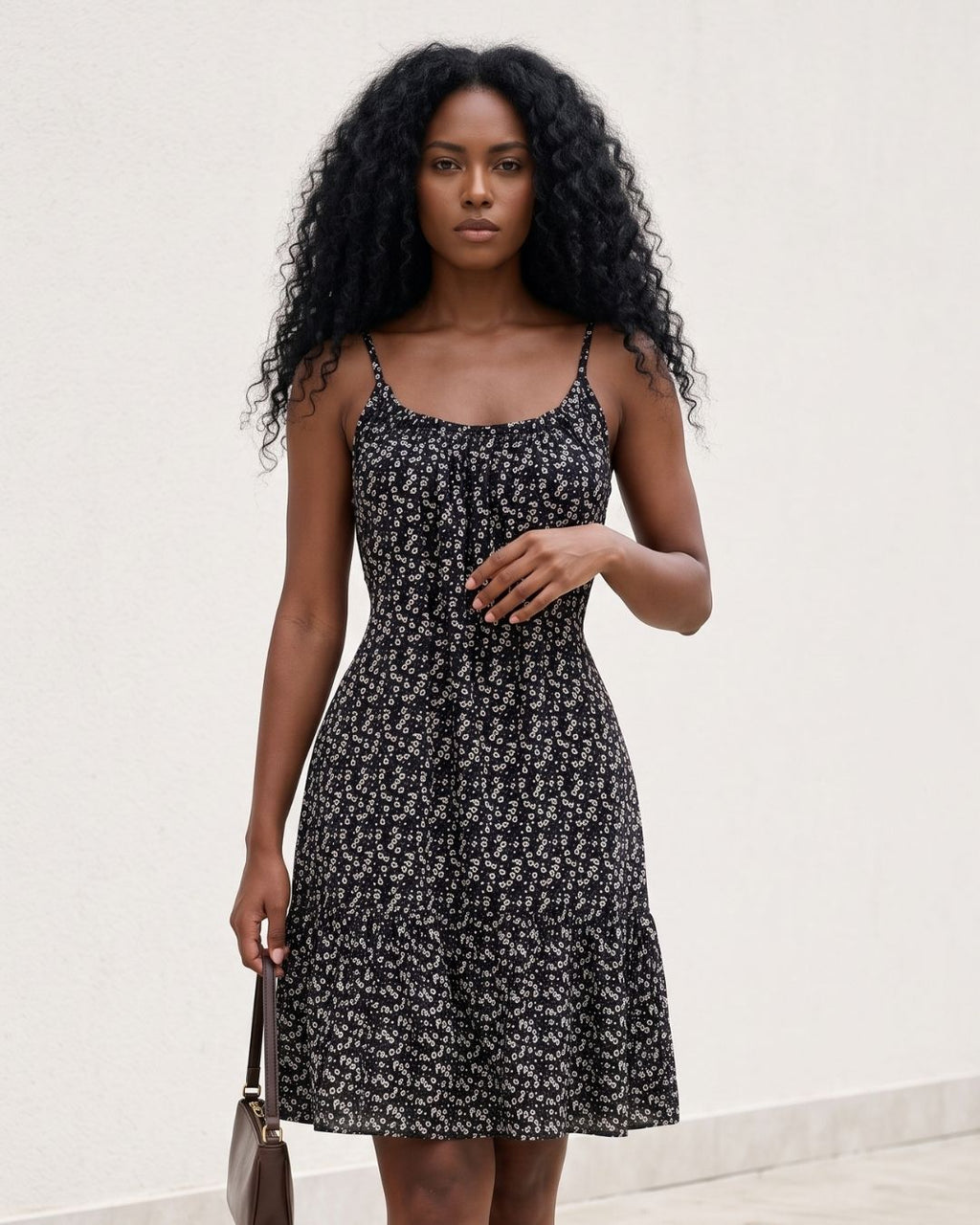 Vestido Midi Soltinho Alça Larga Com Fenda Estampado