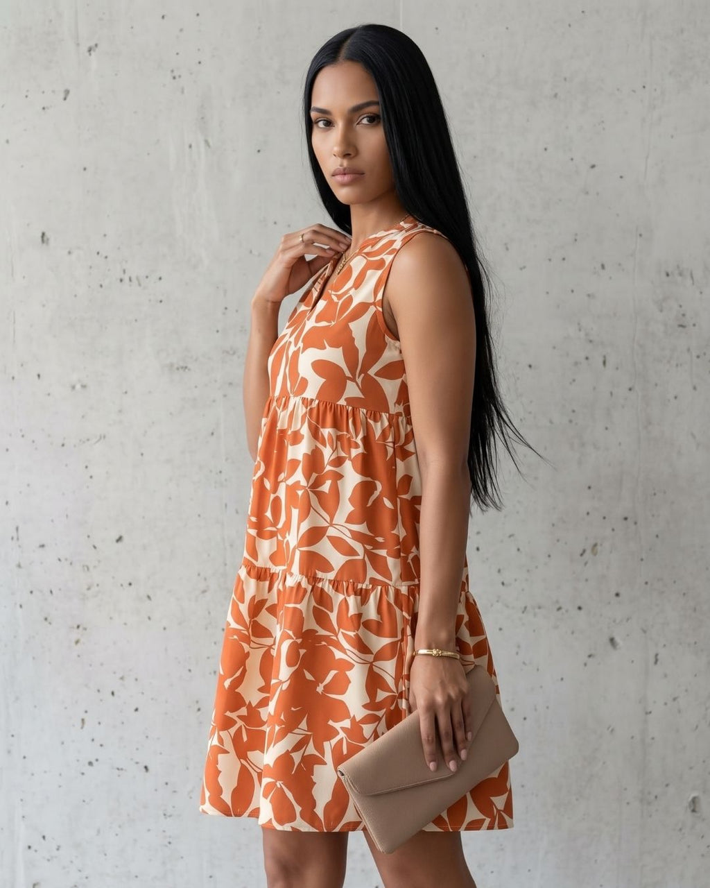 Vestido Curto Evasê Decote V Sem Manga Estampado Floral