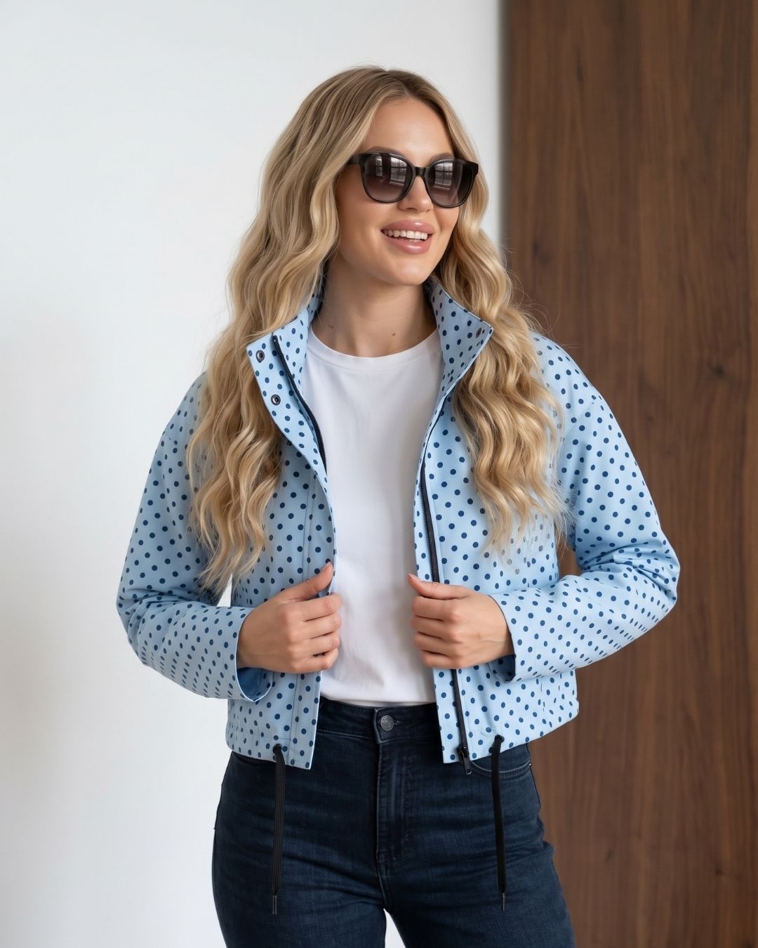 Jaqueta Feminina Puffer Estampada Com Poá E Gola Alta