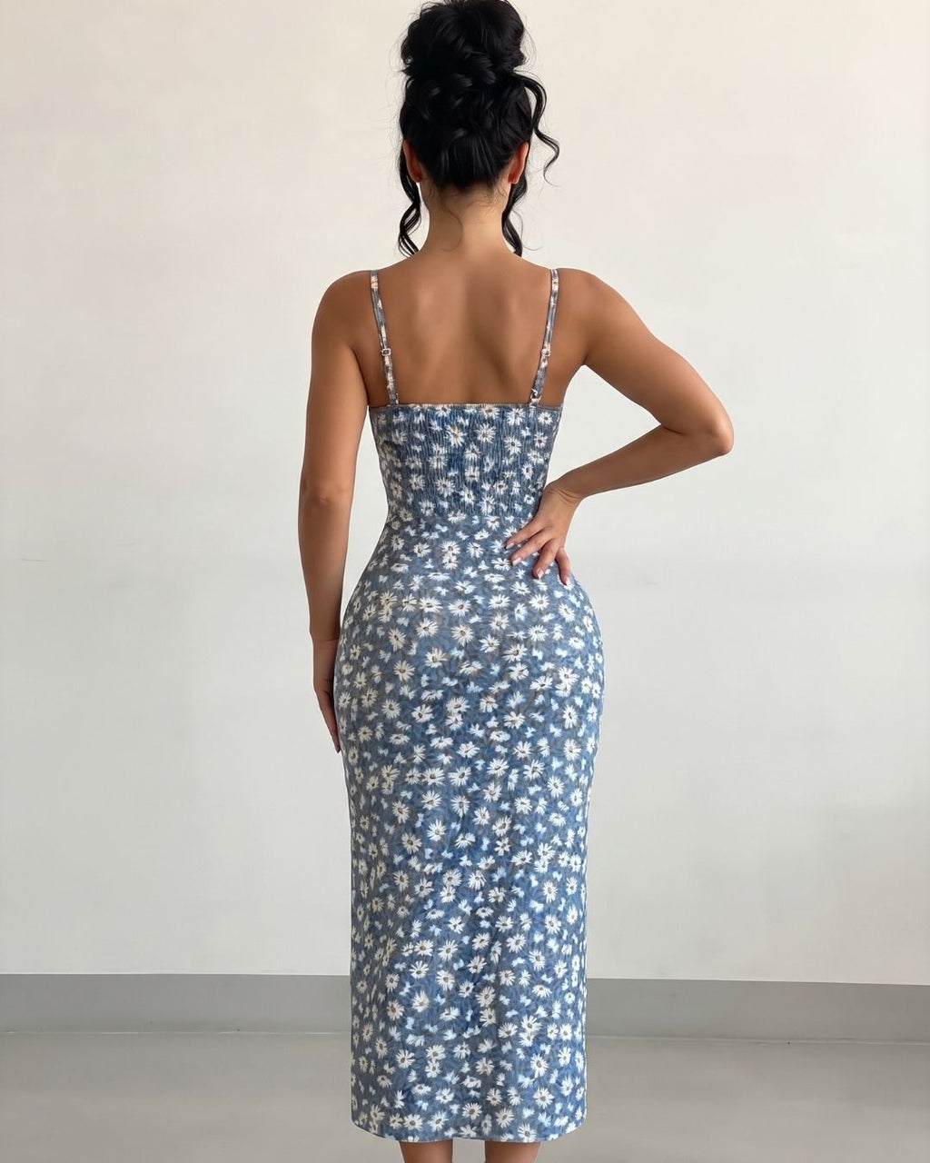 Vestido Midi Justo Alça Fina Com Fenda Estampado Floral